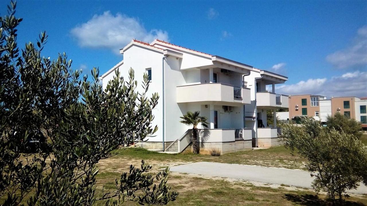 Apartment Anzotika 닌 외부 사진